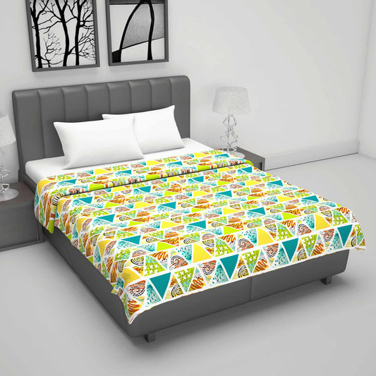 Triangle Candy Print 144 TC 100% Cotton Lightweight Dohar for Double Bed