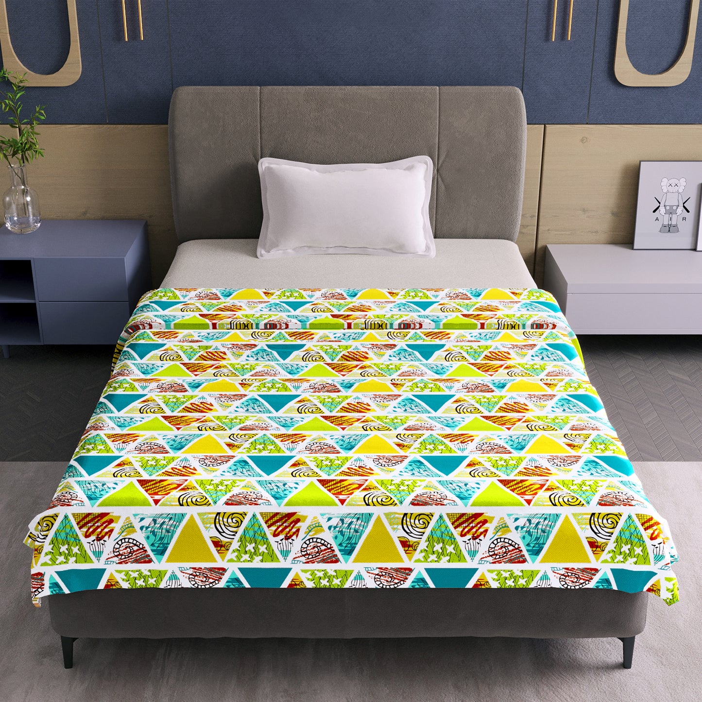 Triangle Candy Print 144 TC 100% Cotton Lightweight Dohar for Single Bed