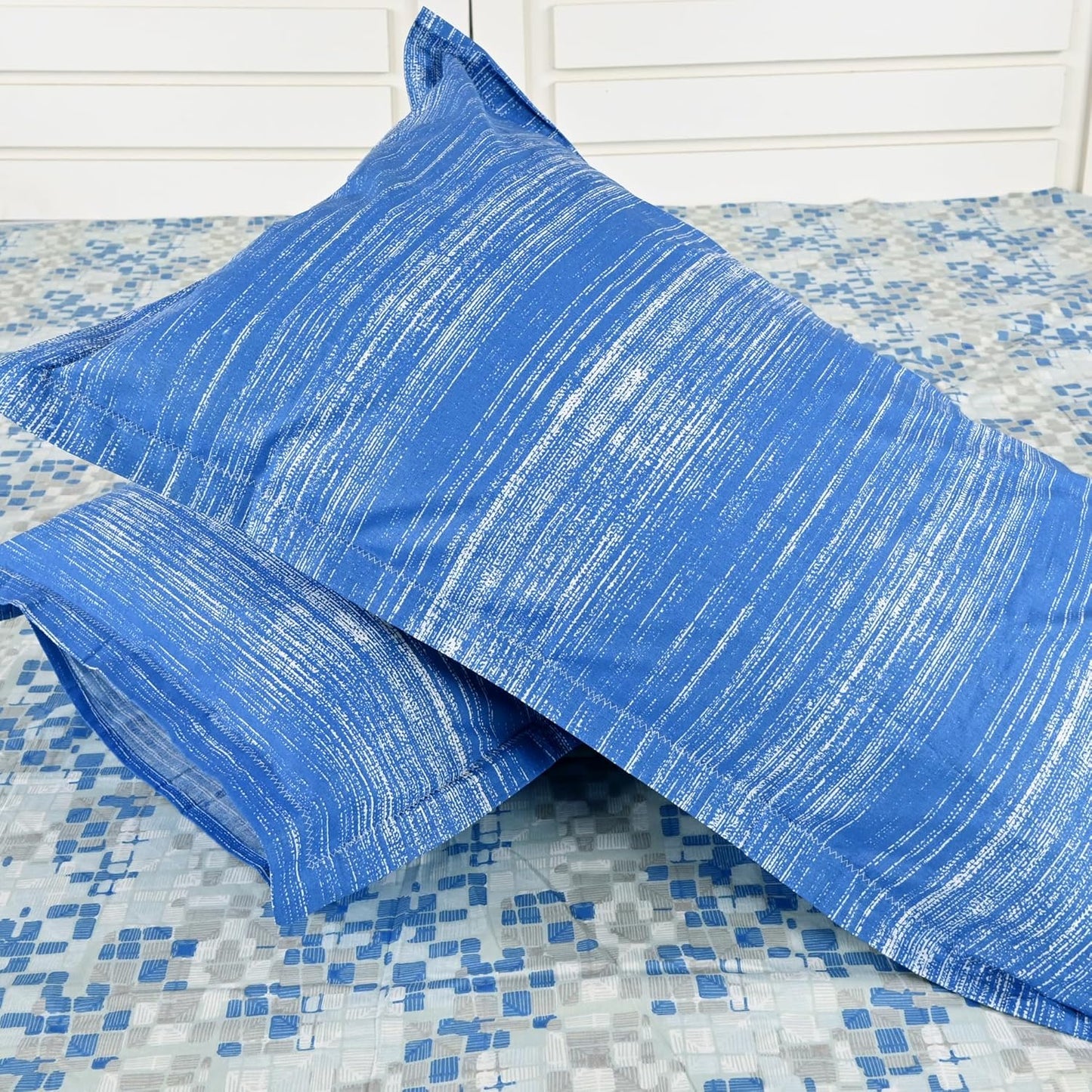 Grey & Blue Mosaic Bloom 144 TC Cotton Double Bedsheet With 2 Pillowcovers