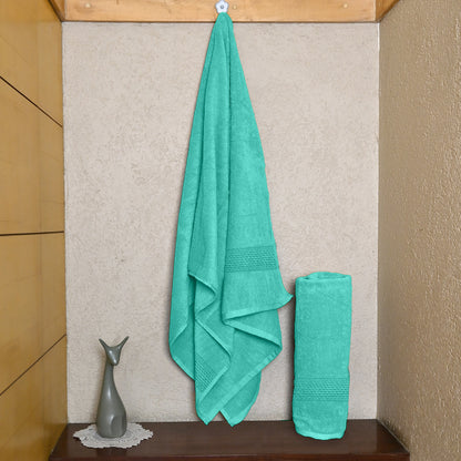 Ice Green Solid Cotton 550 GSM Bath Towel Set of 2 | 150 × 75 cm