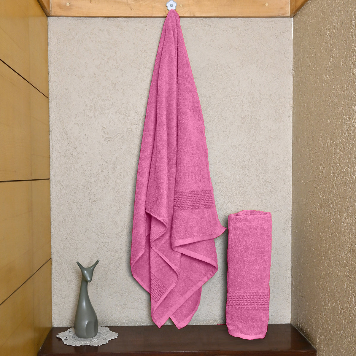 Fuchsia Pink Solid 550 GSM Cotton Bath Towel Set of 2 | 150 × 75 cm