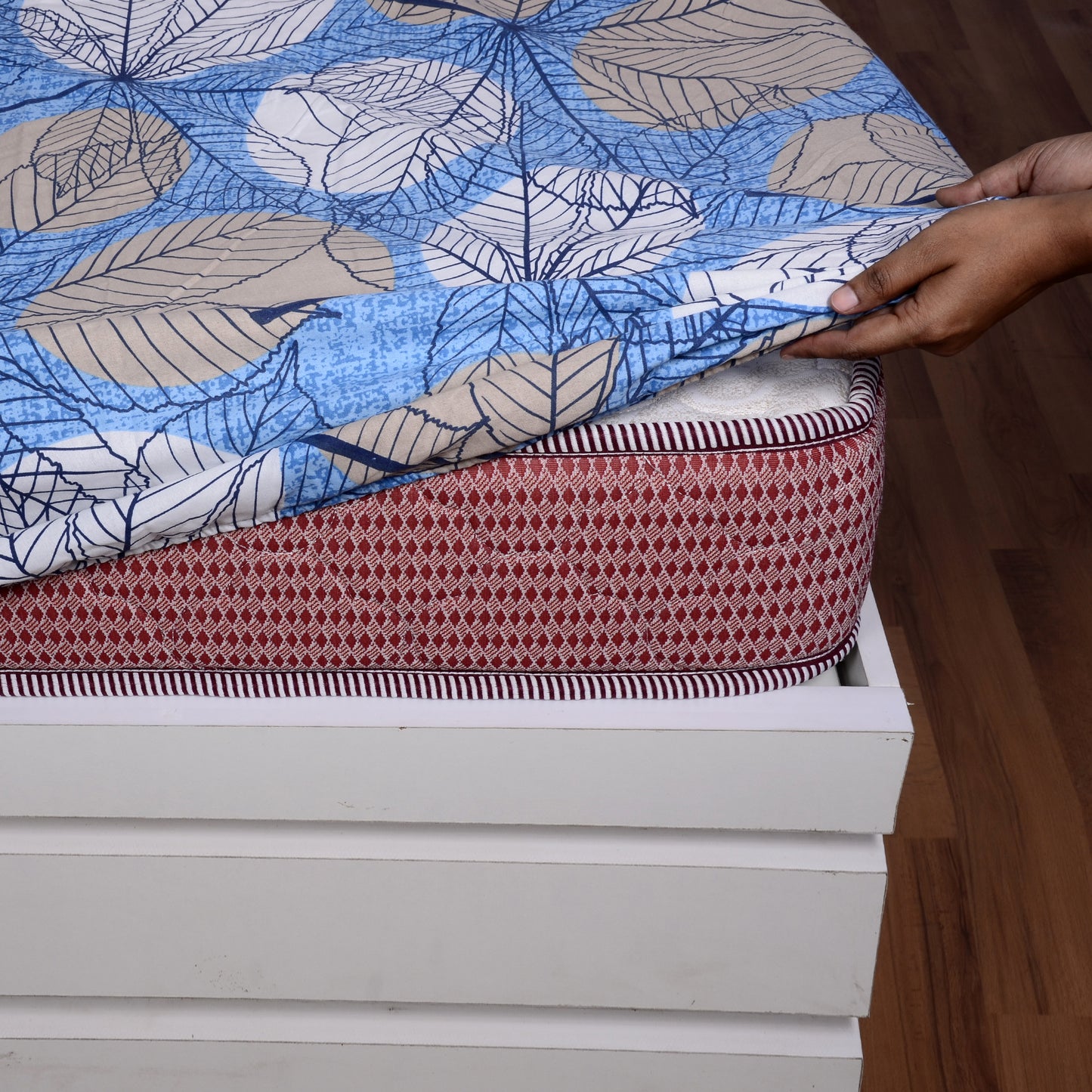 Blue & Beige Floral Elastic Fitted Bedsheet For Single Bed