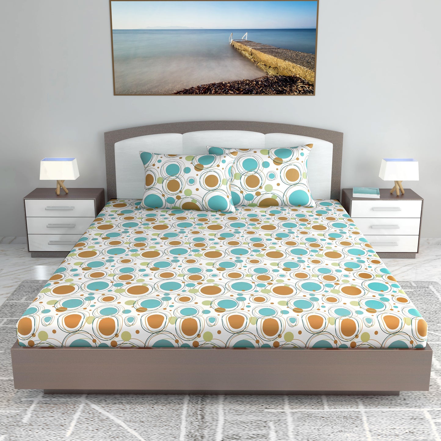 Doodle Round 100% Cotton Bedsheet for King Size Bed - Multicolor