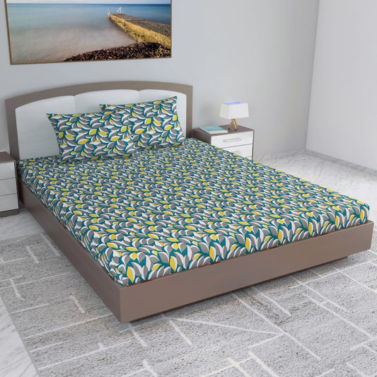 Woody Petals Elegant Bedsheet For King Size Bed