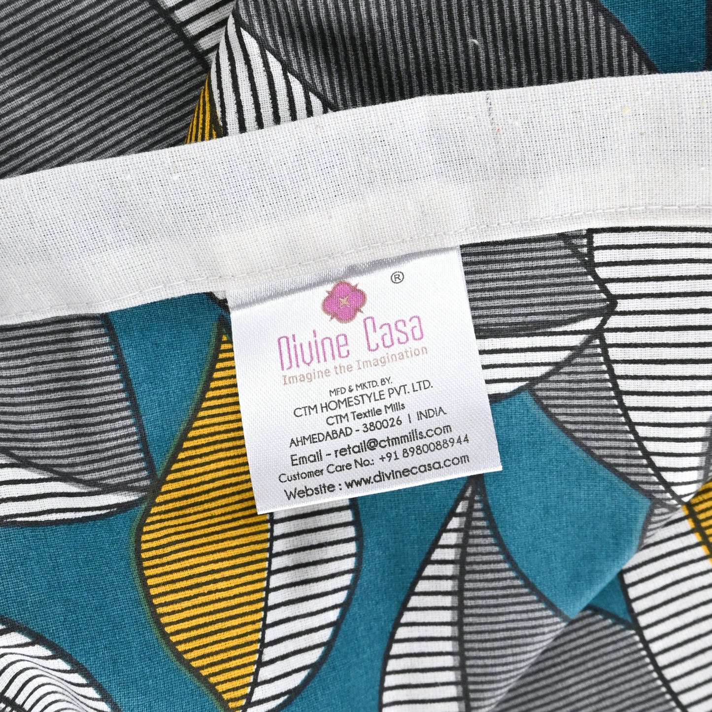 Woody Petals Rustic Blue And Grey Floral Single Cotton Dohar – 144 TC Cotton