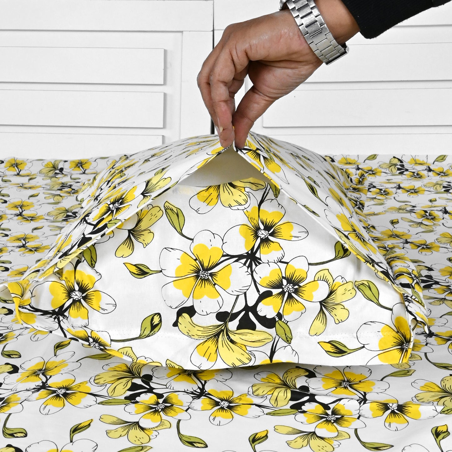 Daffodil Yellow Elegant King Size Bed Bedsheet