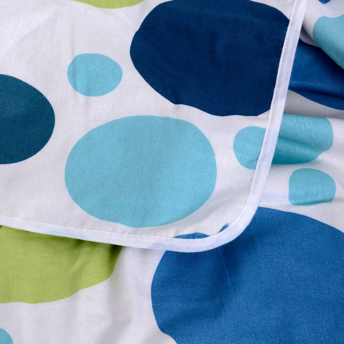 Blue And White 144 TC 100% Cotton Polka Dotted Single Bed AC Blanket Dohar for All Season