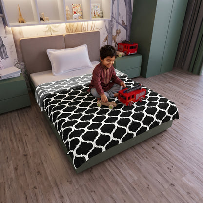 Black Abstract Print Super Soft Brushed for 0-3 Years Baby Single Bed AC Blanket for Kids