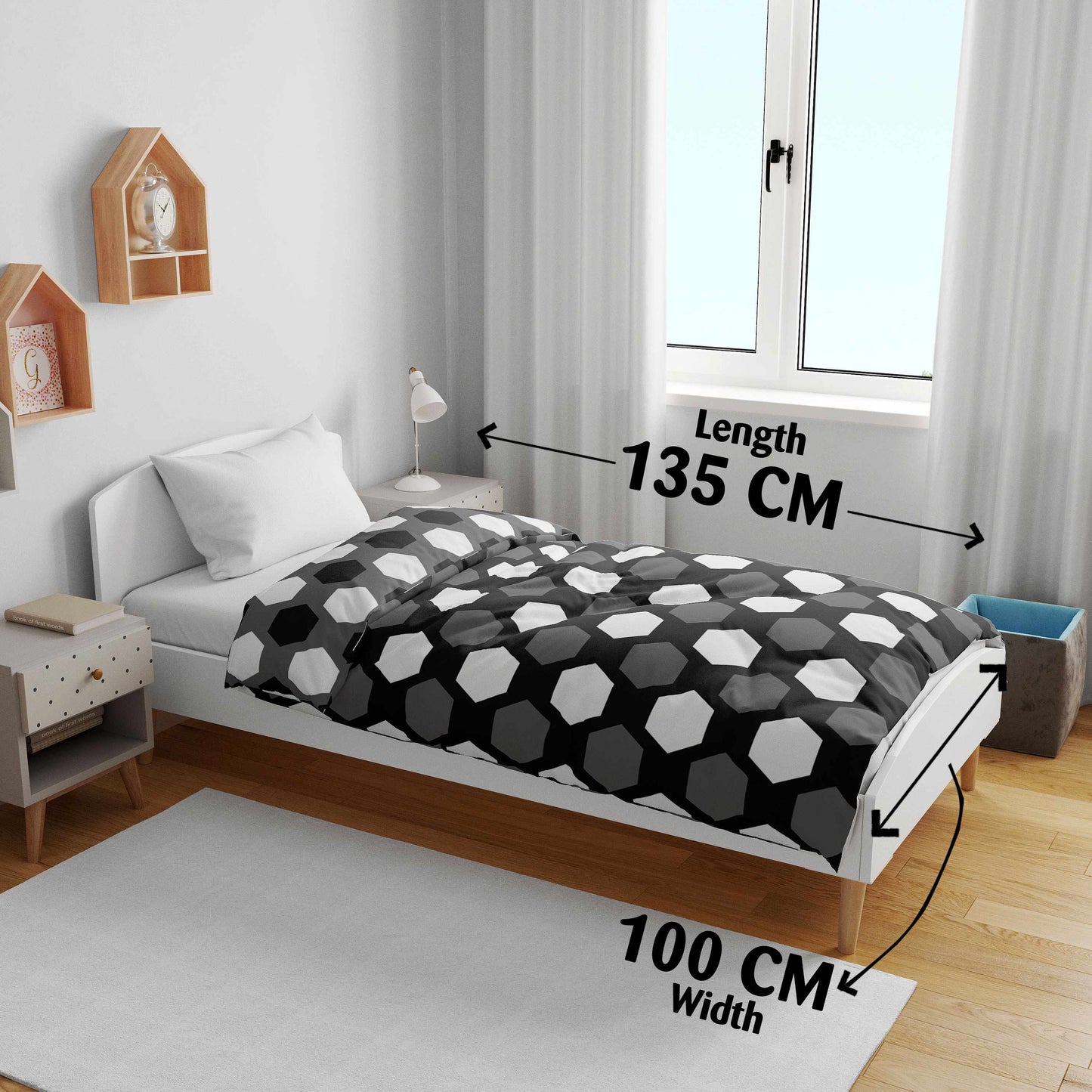 Black and White 120 GSM Microfiber Geomatric Heaxgon Pattern Baby Single Bed AC Blanket Dohar for Kids