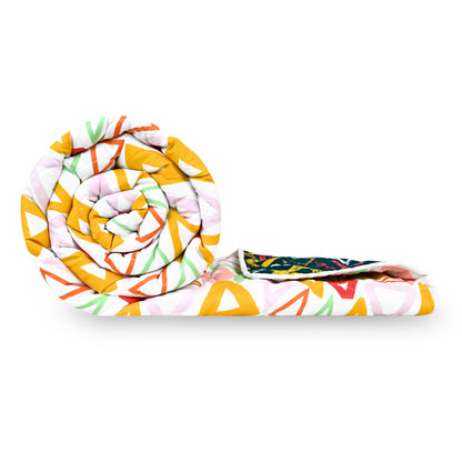 Midnight Multicolor Geometric Double Bed Comforter – 150 GSM Microfiber