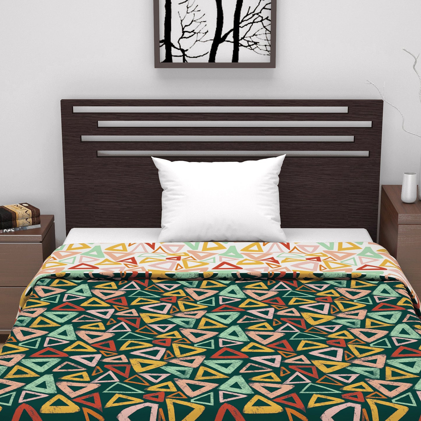 Midnight Multicolor Geometric Pattern Dohar For Single Bed – 120 GSM Microfiber
