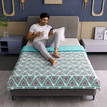 Turquoise Blue Geometric Dohar Microfiber Single Bed – 120 GSM