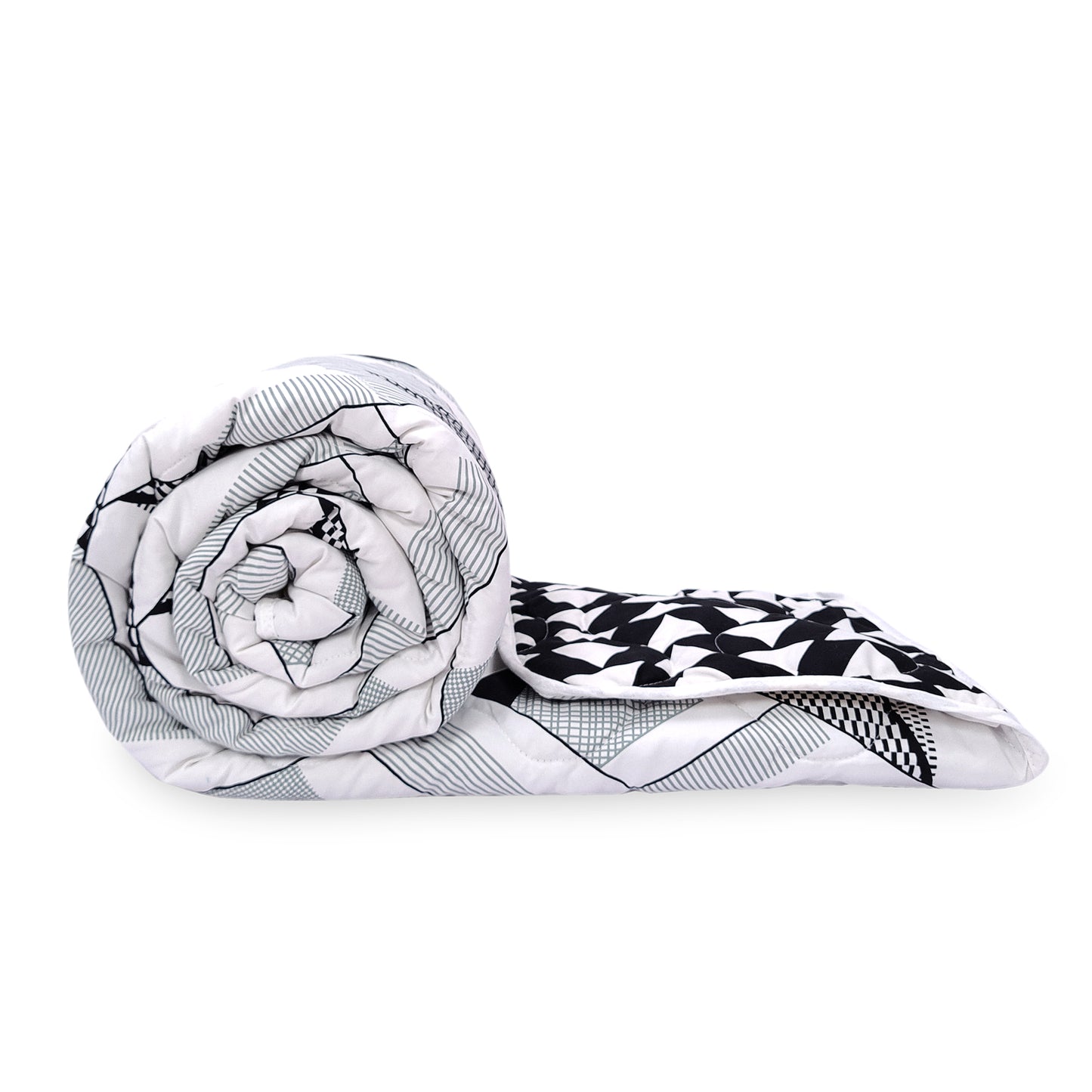 Uneven Triangle Reversible Comforter for Double Bed