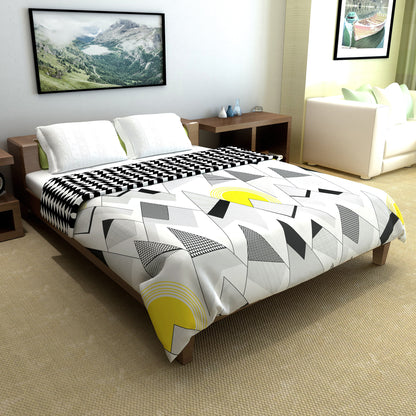 Black and Yellow Floral Printed Microfiber 120 GSM Mild Winter AC Quilt Reversible Double Bed Size Comforter For Daily Use
