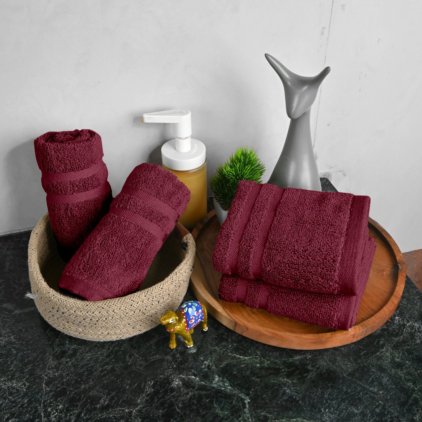 Maroon Cotton Set of 4 Hand Towels (40x60 cm)