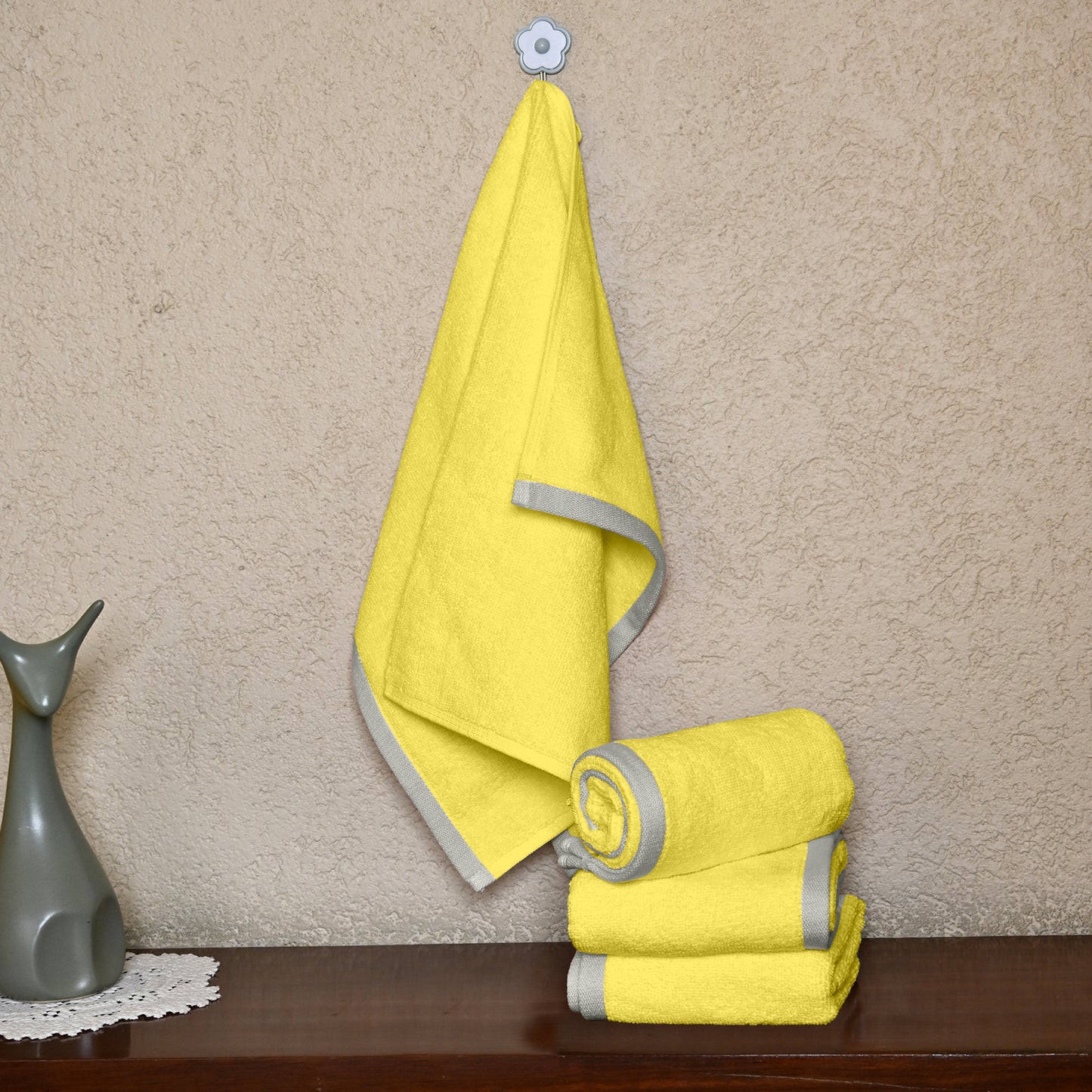 Yellow Cotton Hand Towels Set of 4 (40x60 cm)
