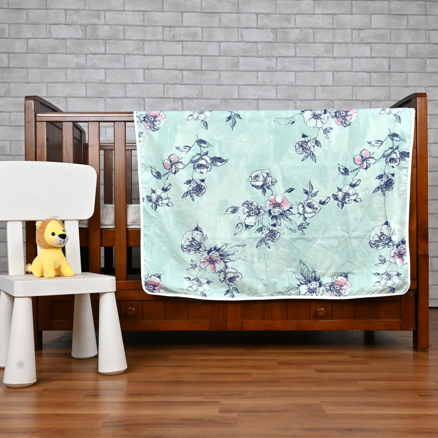 Mint Green Floral Pure Cotton Lightweight Dohar For Kids