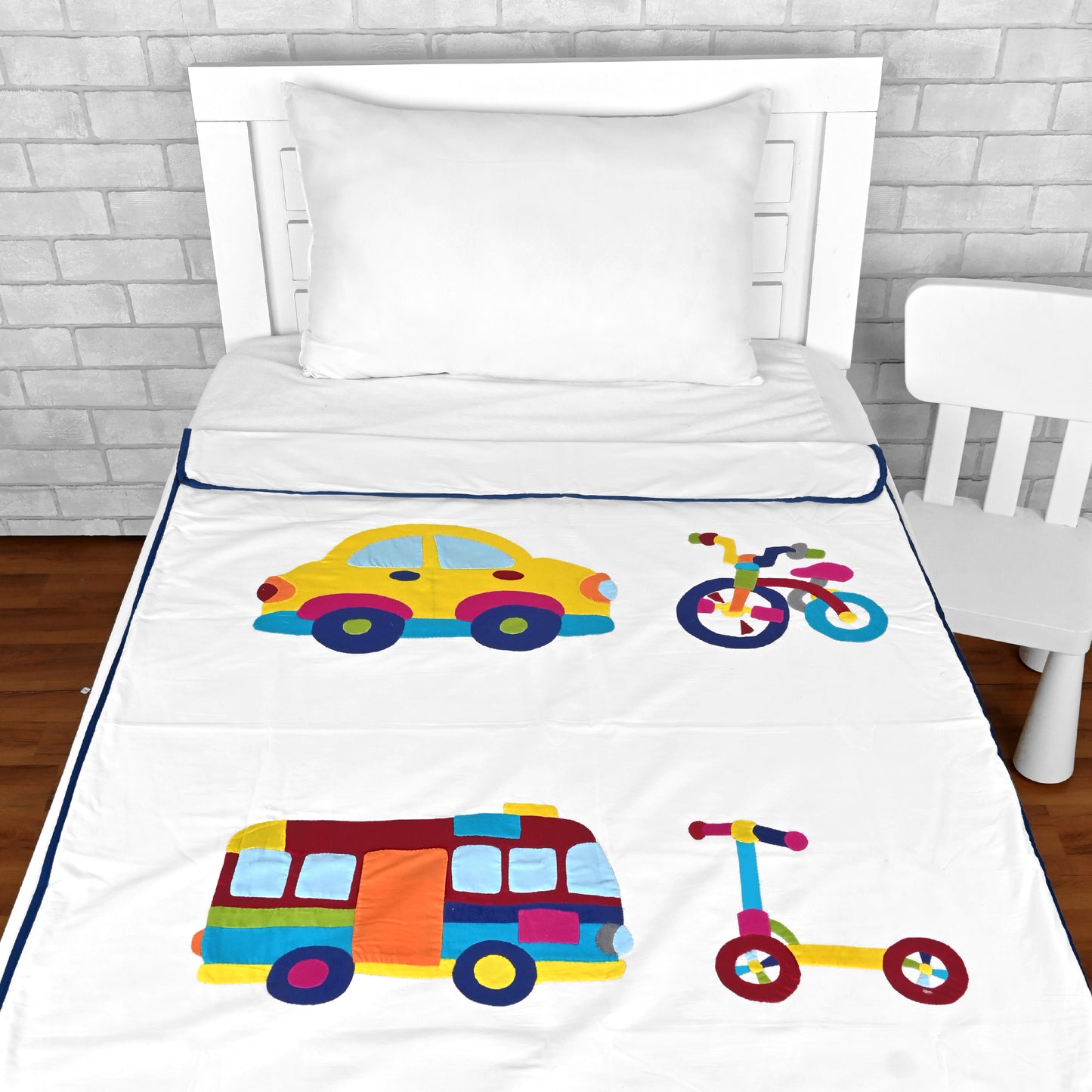 Bright White Embroidery 200 TC Cotton Ultrasoft Blanket for Kids