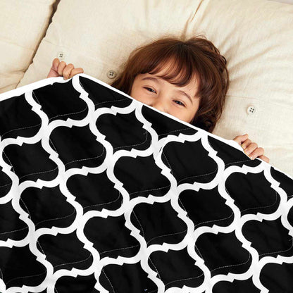 Black And Grey Abstract Pattern 120 GSM Microfiber Baby Single Bed AC Quilt Comforter for Kids