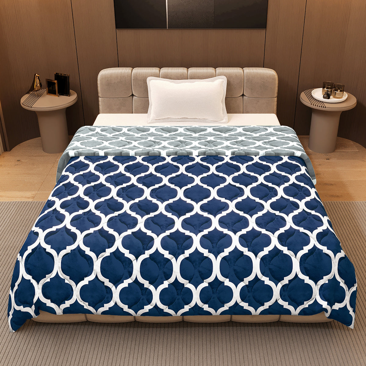Quatrefoil AC Quilt Comforter for Single Bed