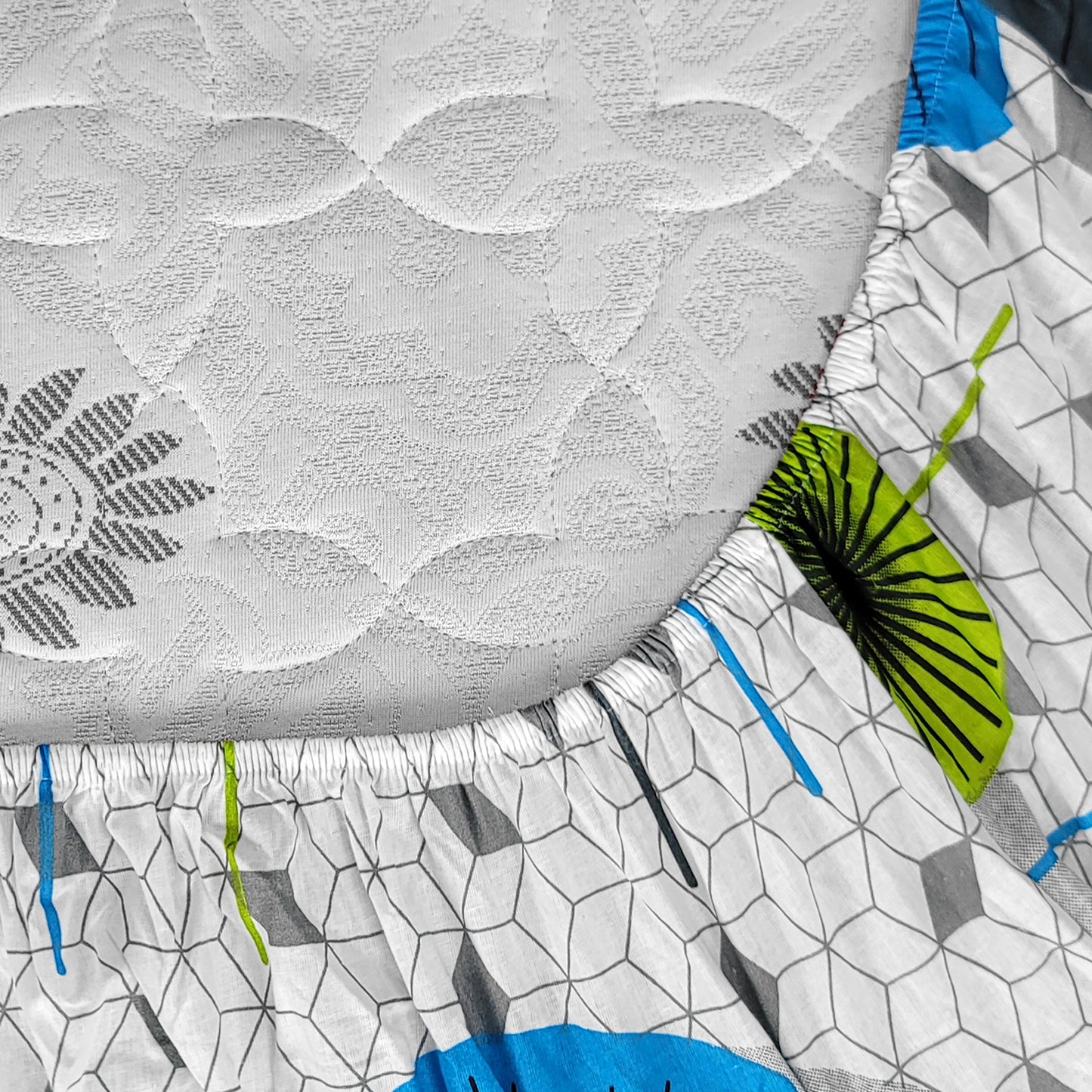 Green & Blue Floral Elastic Fitted Bedsheet for King Bed