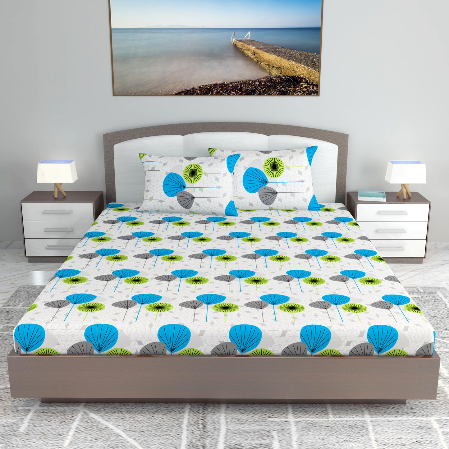 Green & Blue Geometric 144 TC Cotton King Bedsheet With 2 Pillowcovers