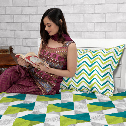 Triangle Pattern Bedsheet For Double Bed