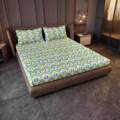 Damask Motif Bedsheet For King Size Bed