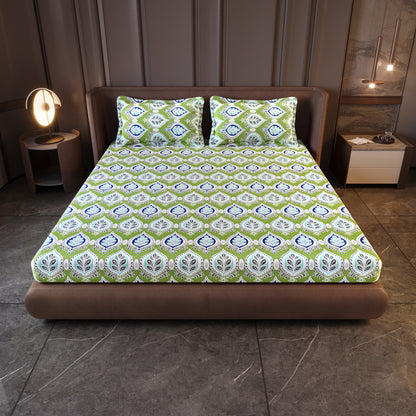 Damask Motif Bedsheet For King Size Bed