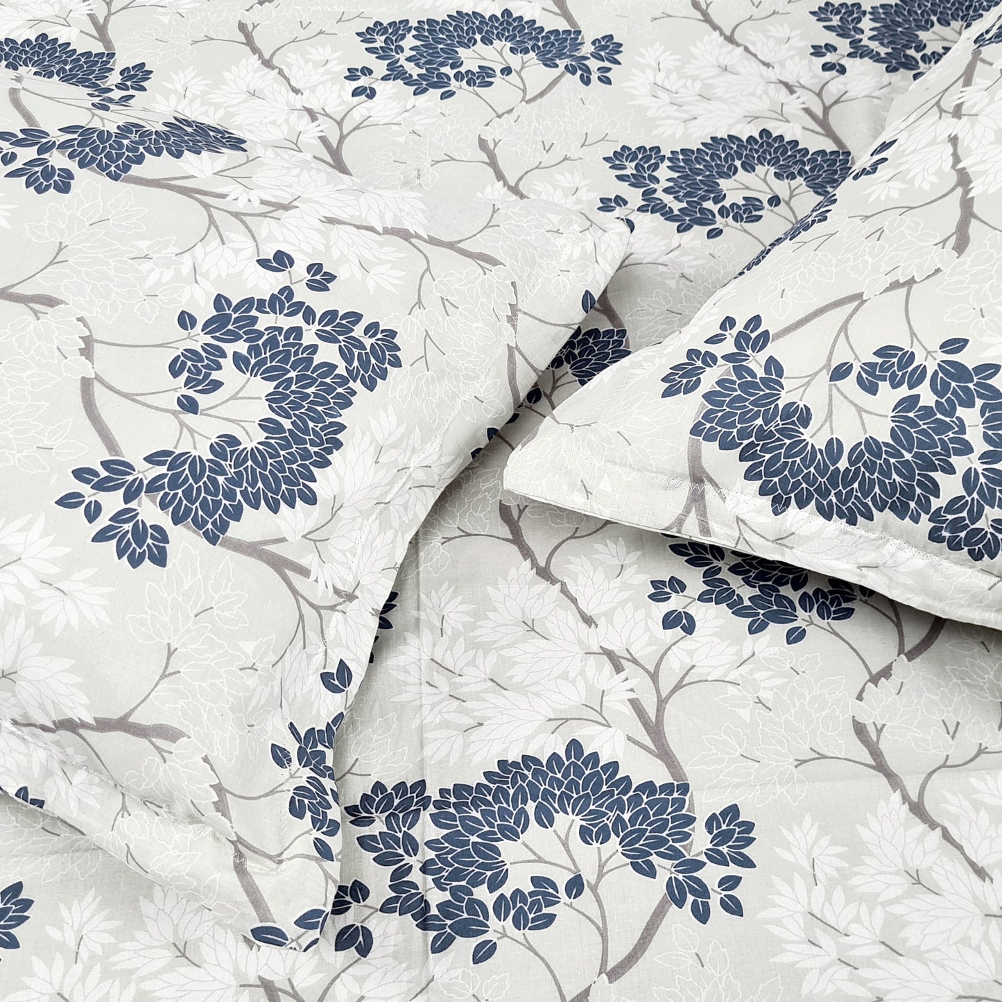 Grey Blue Autumn Tree Leaf Bedsheet For King Size Bed