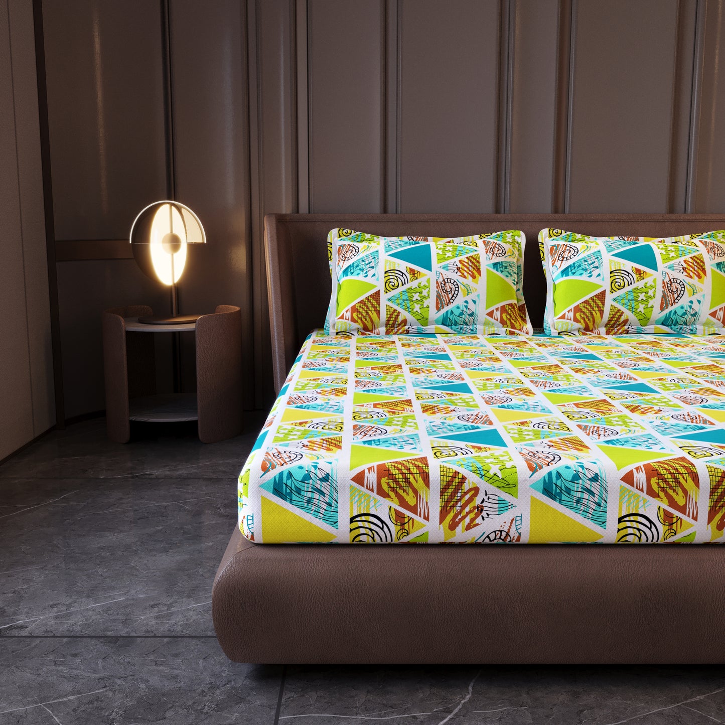 Triangle Candy Print Bedsheet For King Size Bed