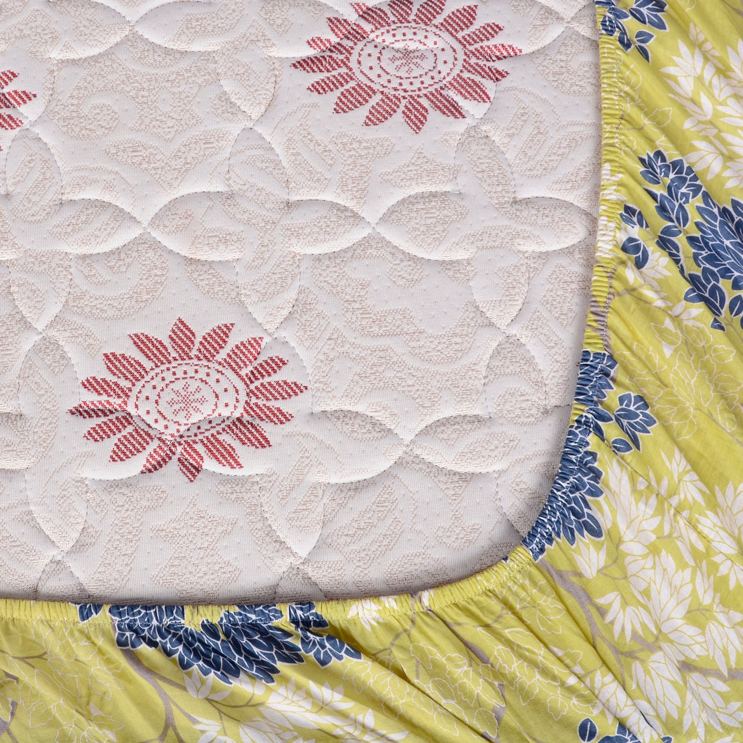 Lemon Drop Tree Leaf Elastic Fitted Bedsheet For Single Bed