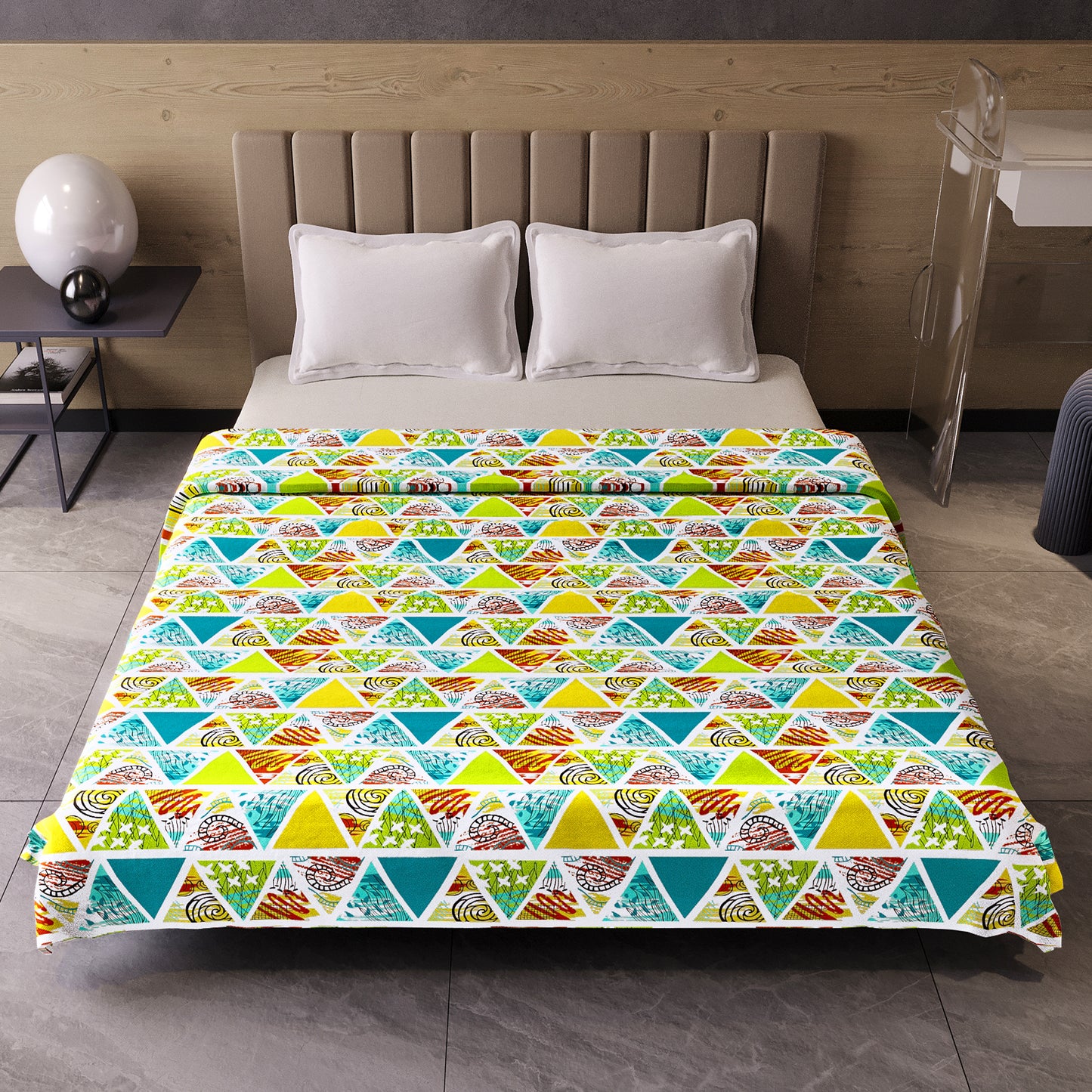 Triangle Candy Print 144 TC 100% Cotton Lightweight Dohar for Double Bed