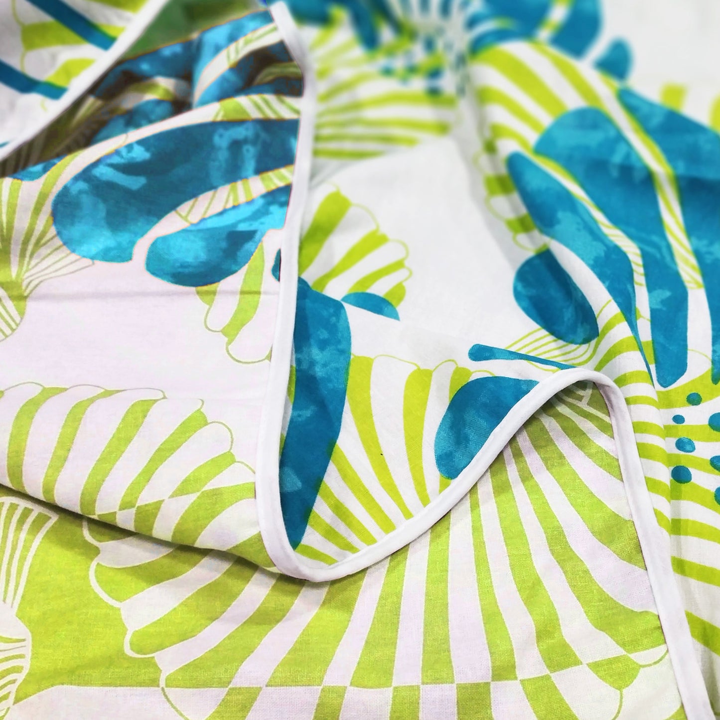 Yellow and Blue 120 TC Cotton Floral Single Bed AC Blanket Dohar for All Season