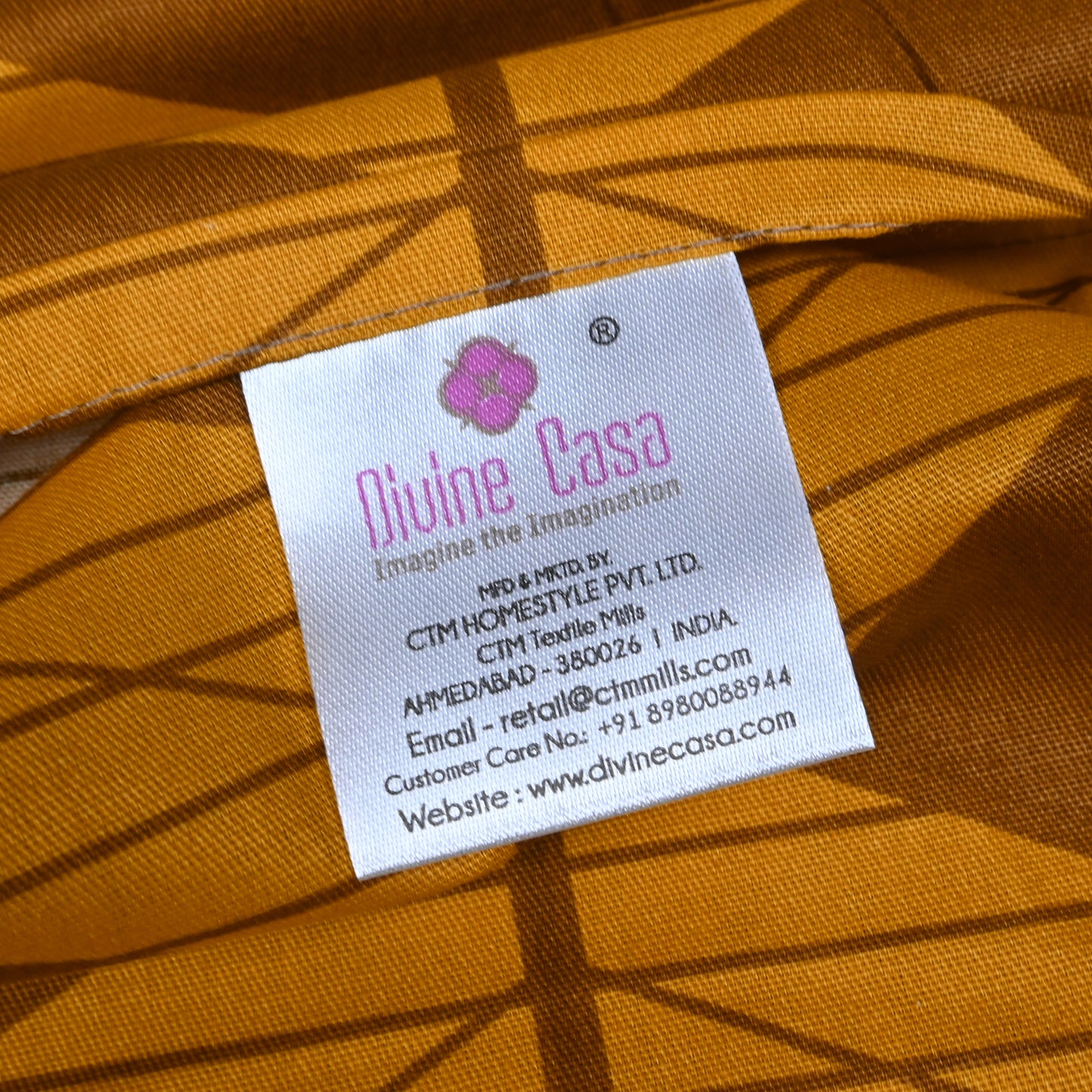 Desert Weave Pure Cotton Mustard Geometric King Bedsheet – 180 TC
