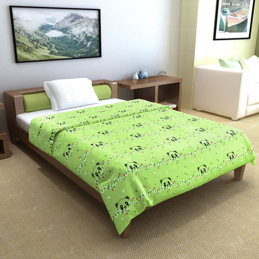 Ice Green Abstract Single Bed Comforter – 120 GSM Cotton
