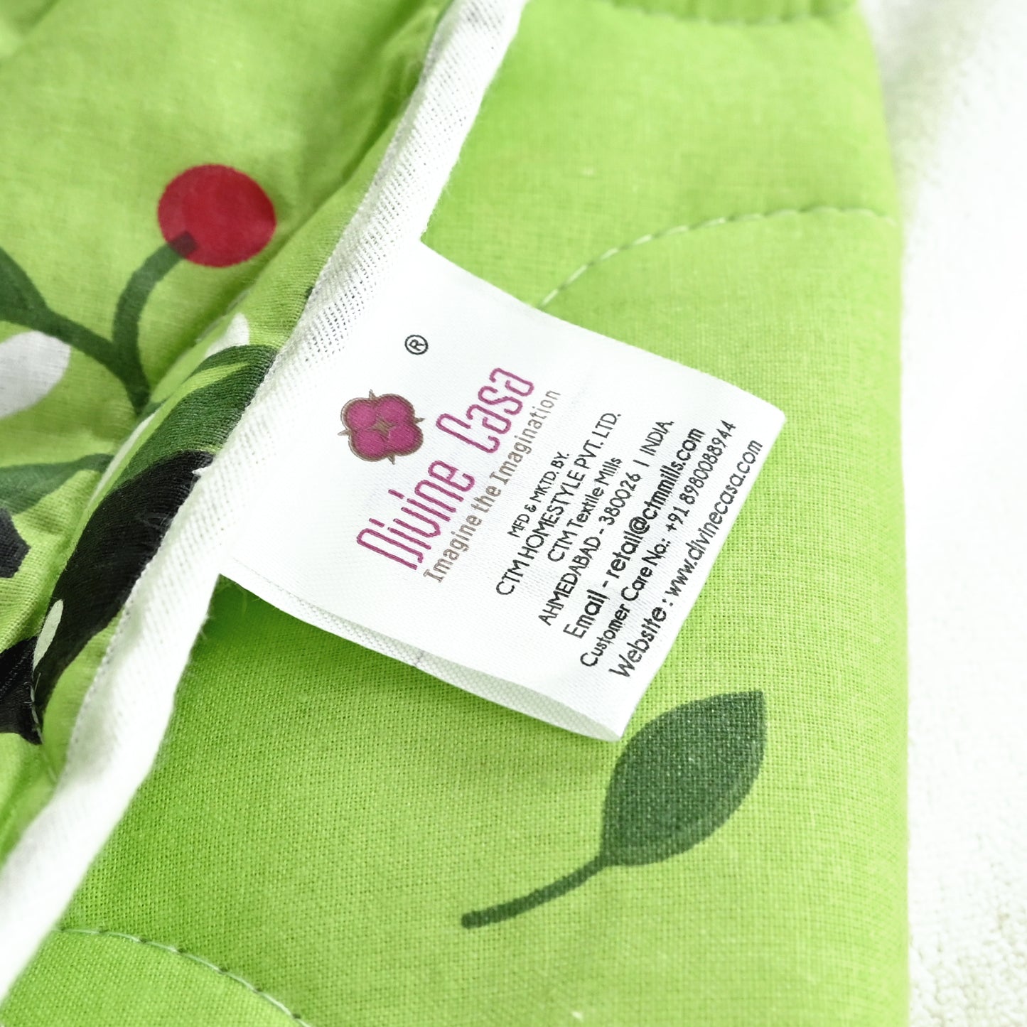 Ice Green Abstract Single Bed Cotton Comforter – 120 GSM