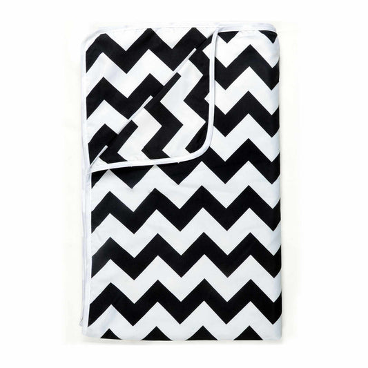 Black Modern Zig Zag Microfiber Double Bed AC Dohar