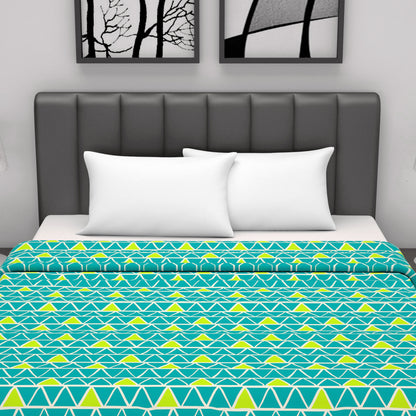 Teal & Yellow Geometric Double Bed Dohar - 120 GSM Microfiber
