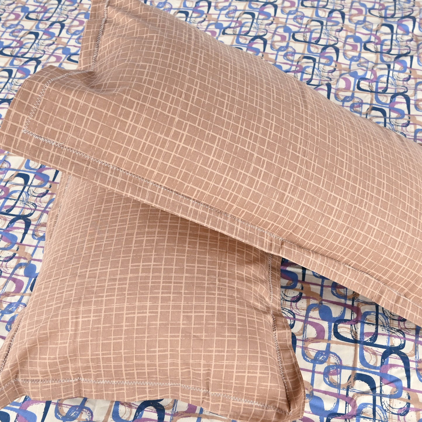 Spectra Blue Abstract Weave 144 TC Cotton Double Bedsheet With 2 Pillowcovers