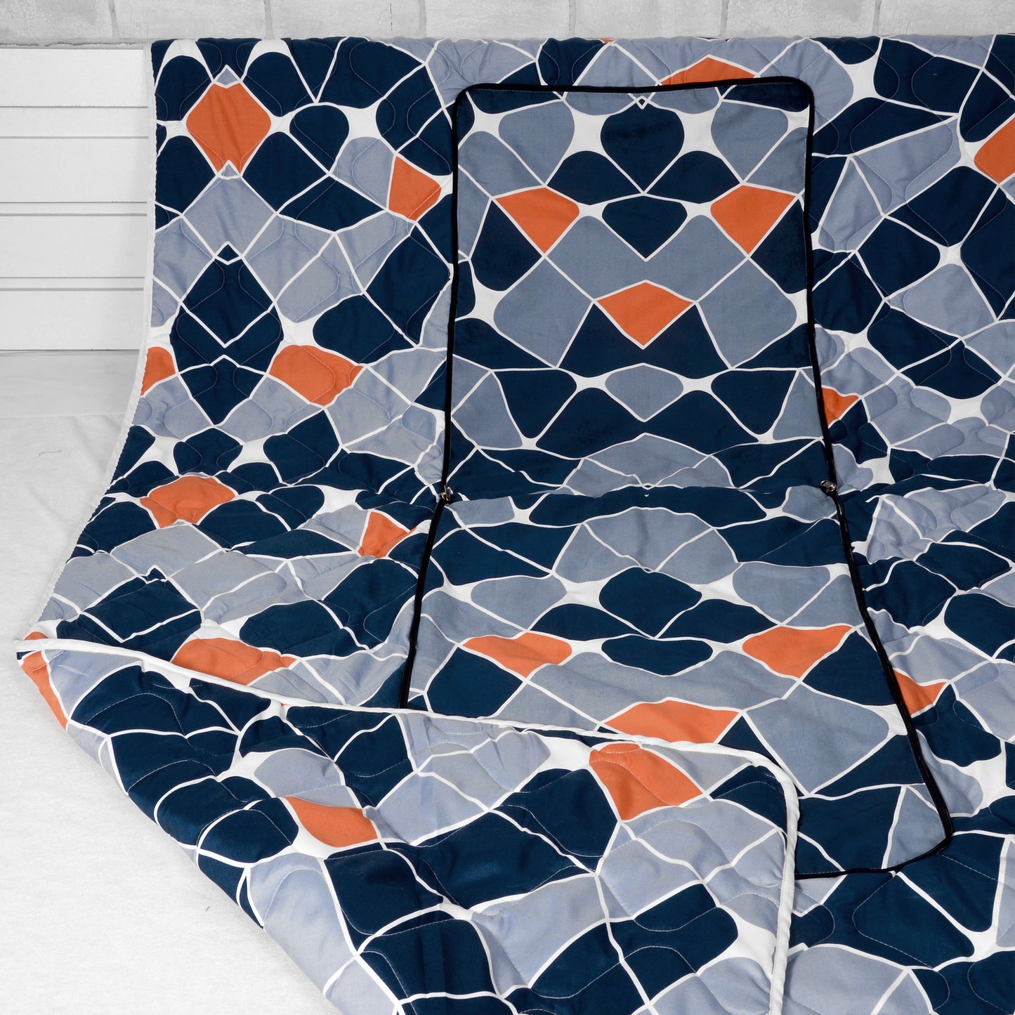 Blue Abstract AC Quilt Single Travel Comforter for Picnic Spot