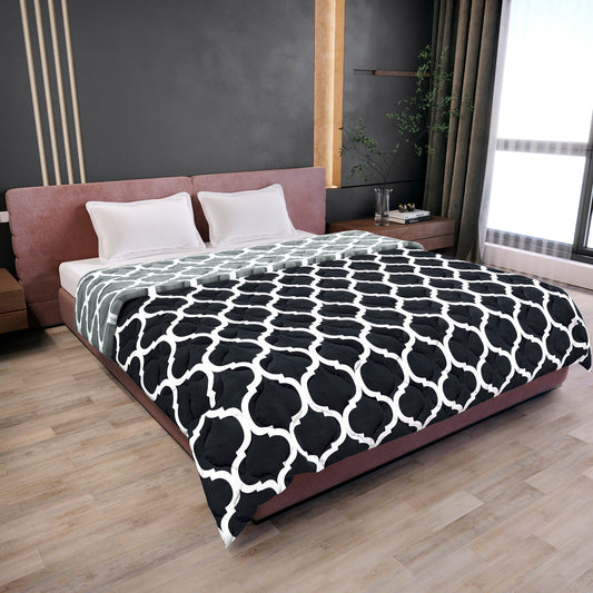 Black And Grey Quatrefoil Double Bed AC Quilt Comforter