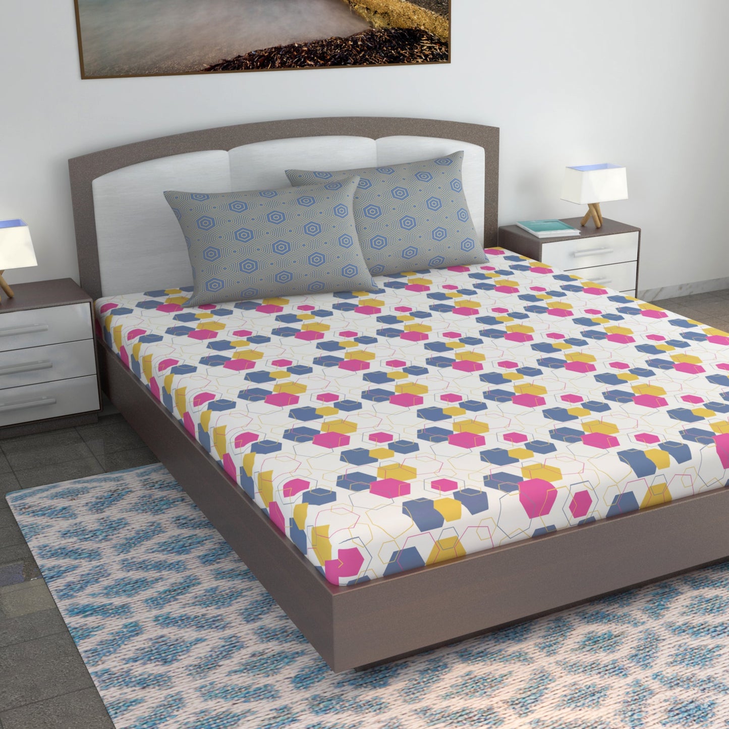 Yellow & Grey Geometric 144 TC Polycotton King Bedsheet With 2 Pillowcovers