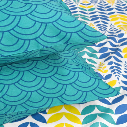 Blue & Yellow Floral 144 TC Polycotton King Bedsheet With 2 Pillowcovers