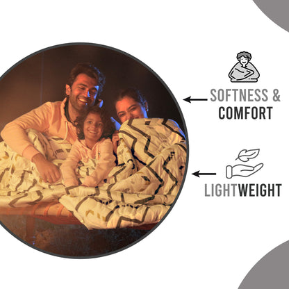 Grey and White Chevron Double Bed AC Quilt Comforter